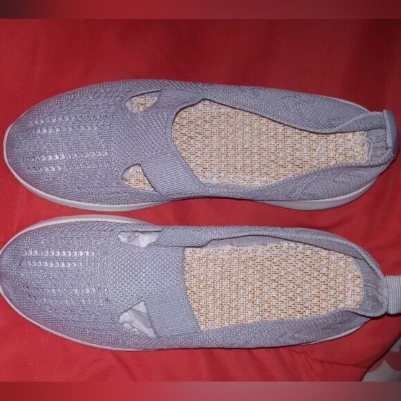 Women's Gray Slip-On Sneakers - Picture 4 of 4